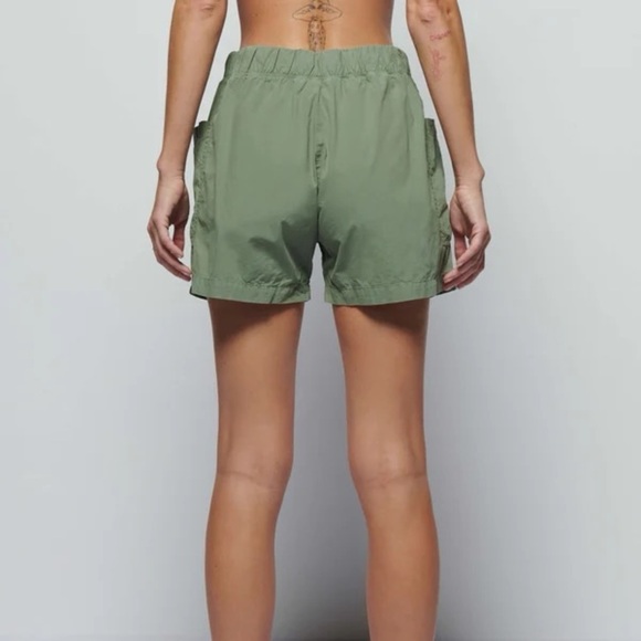 Nation ltd Rayelynn Short Olive Green Women's Shorts size small - Picture 6 of 6